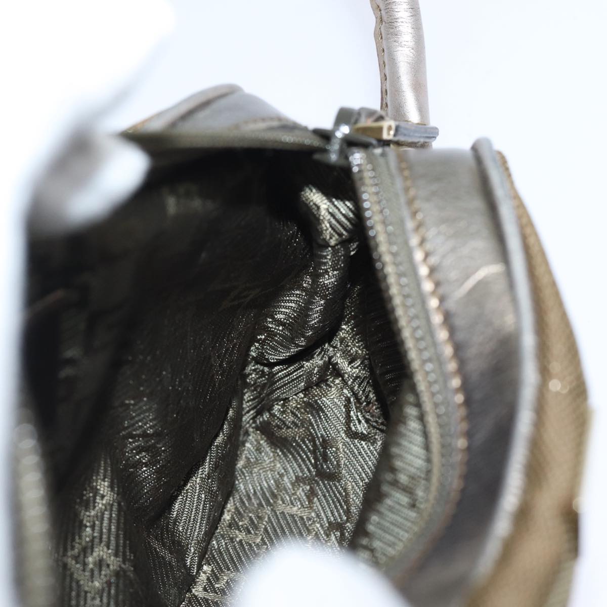 GUCCI Accessory Pouch Gold Tone am6581