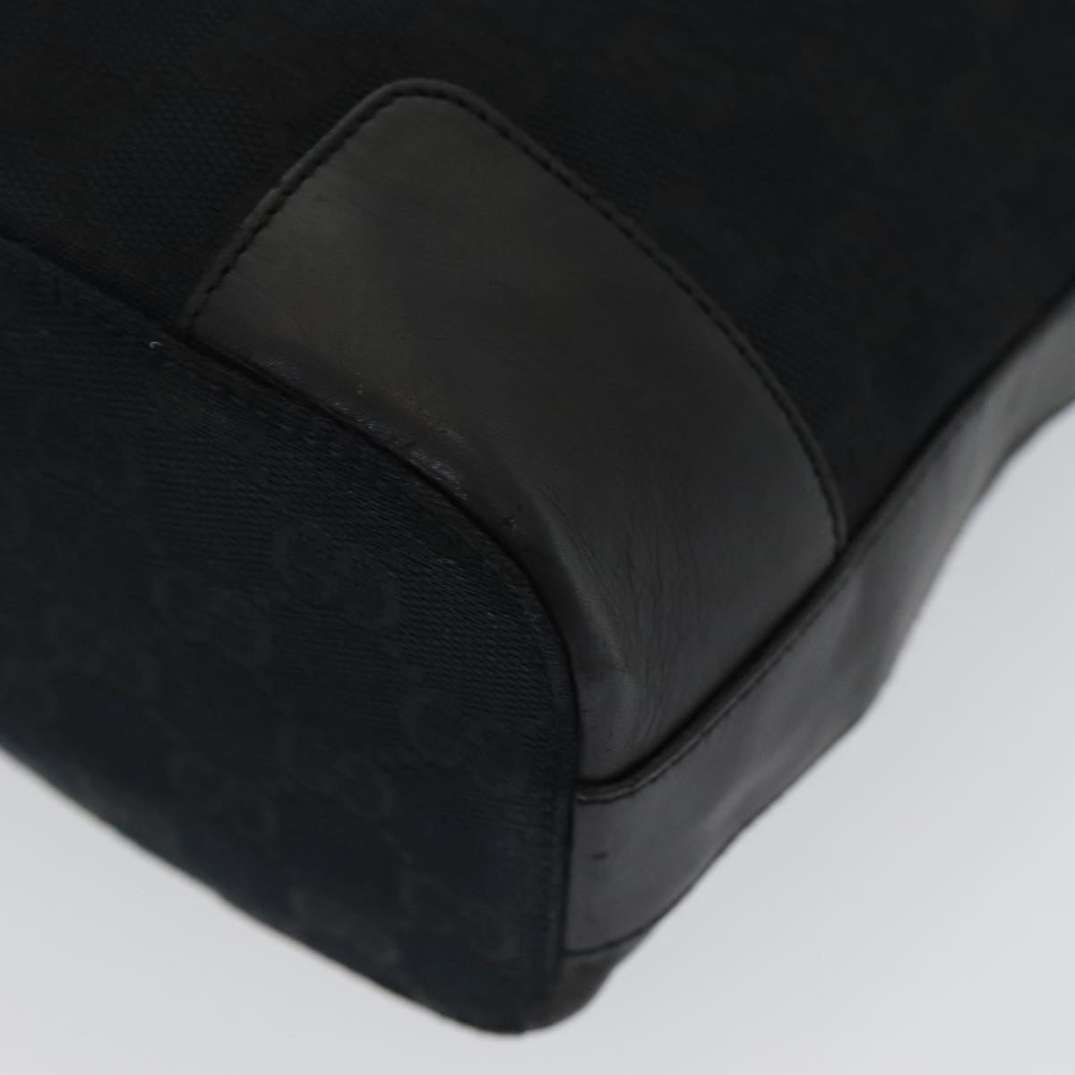 GUCCI GG Canvas Shoulder Bag Black 001 4204 am6699