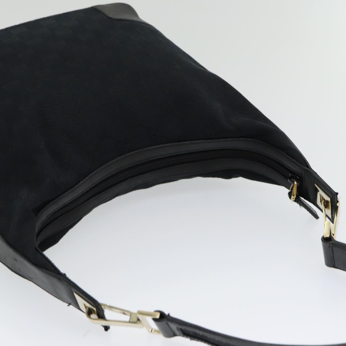 GUCCI GG Canvas Shoulder Bag Black 001 4204 am6699