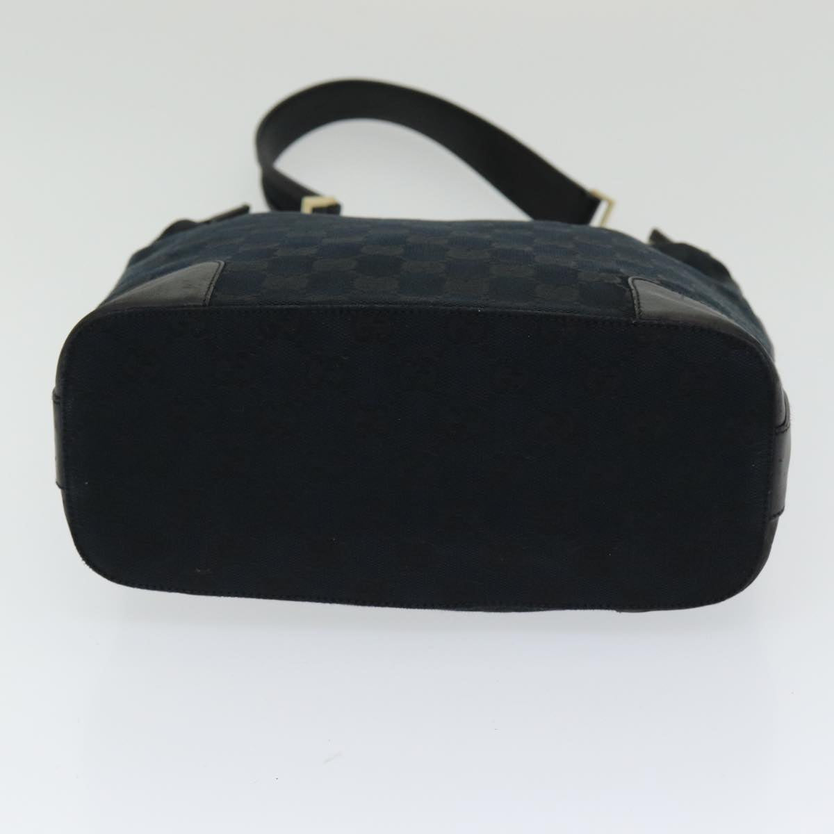 GUCCI GG Canvas Shoulder Bag Black 001 4204 am6699