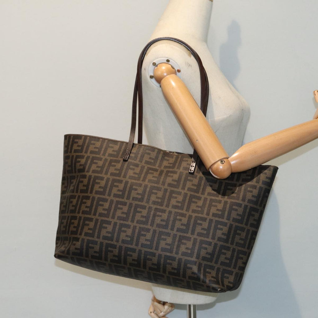 FENDI Zucca Canvas Tote Bag Brown Black gold am6727