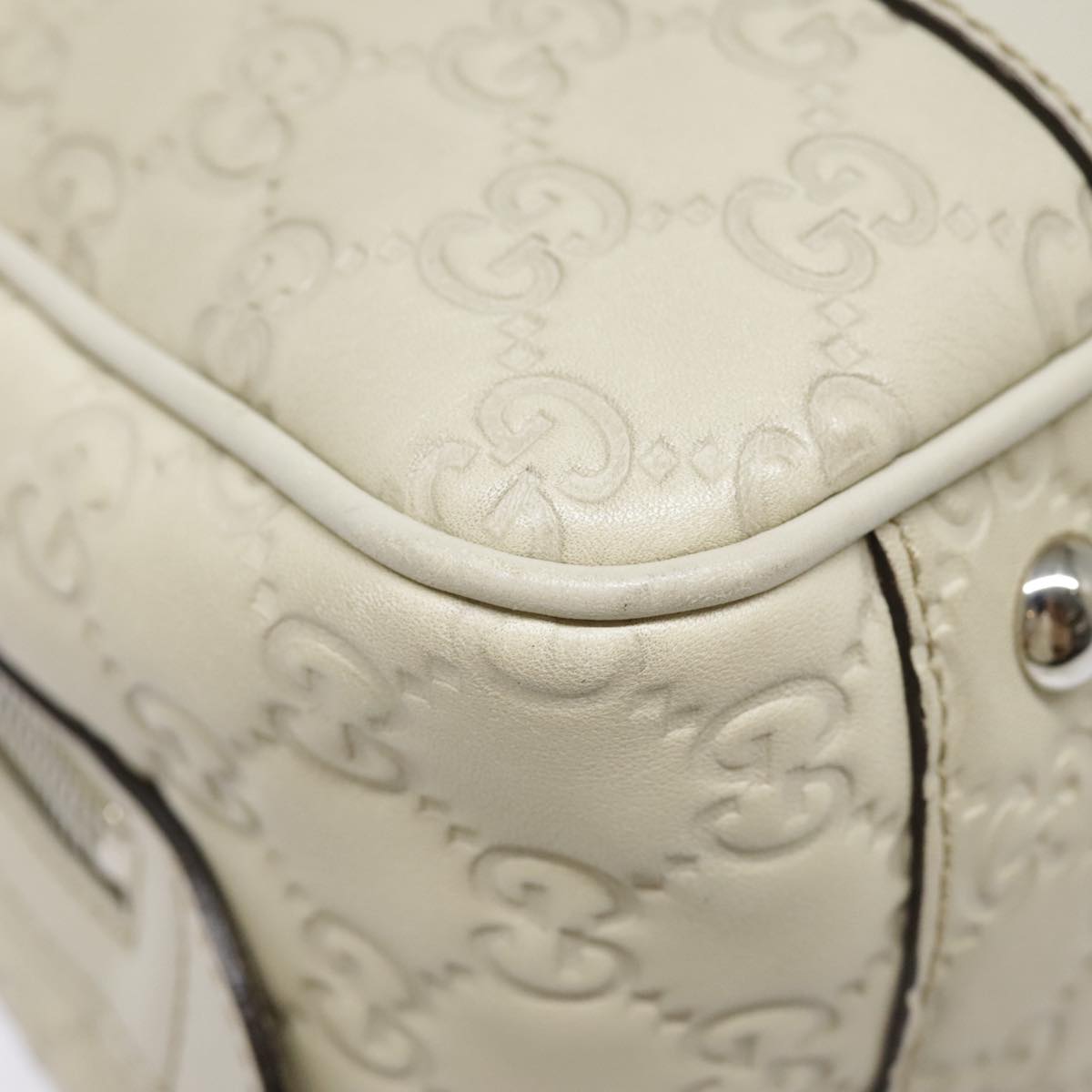 GUCCI Guccissima GG Twins Hand Bag Leather White am6833