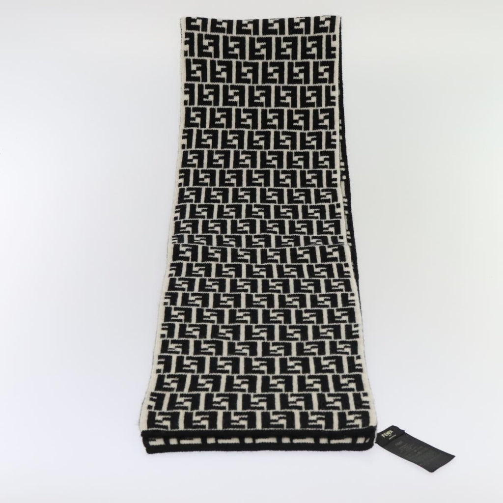 FENDI Zucca Canvas Scarf Wool Black am6975