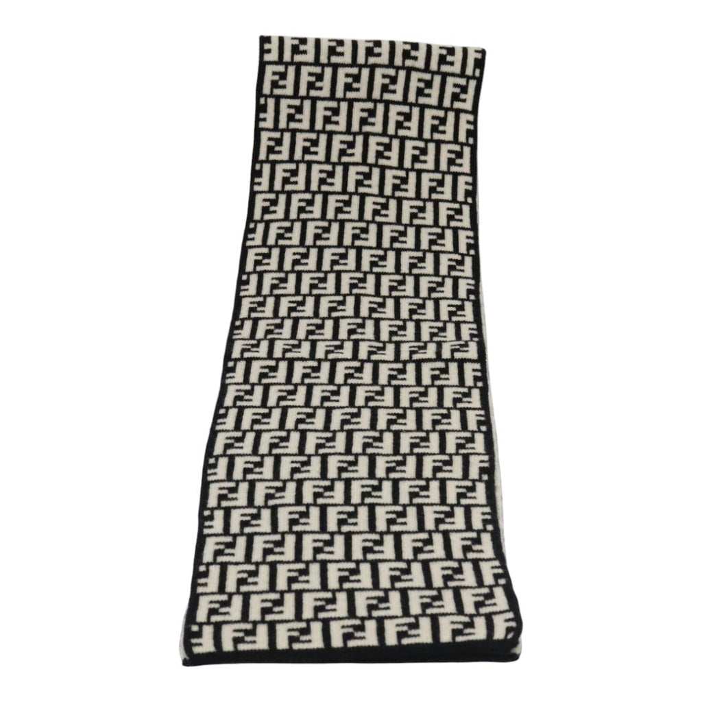FENDI Zucca Canvas Scarf Wool Black am6975