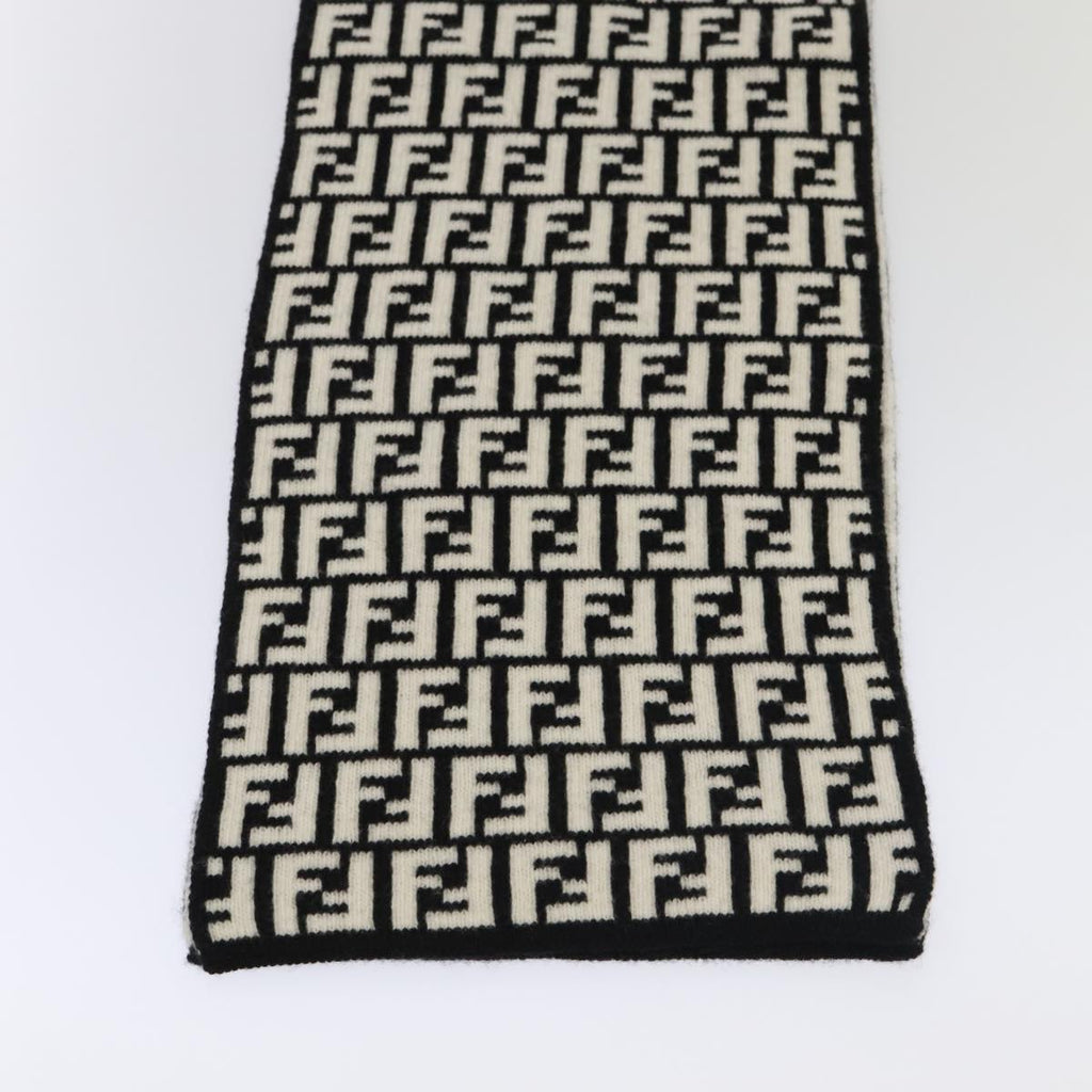 FENDI Zucca Canvas Scarf Wool Black am6975