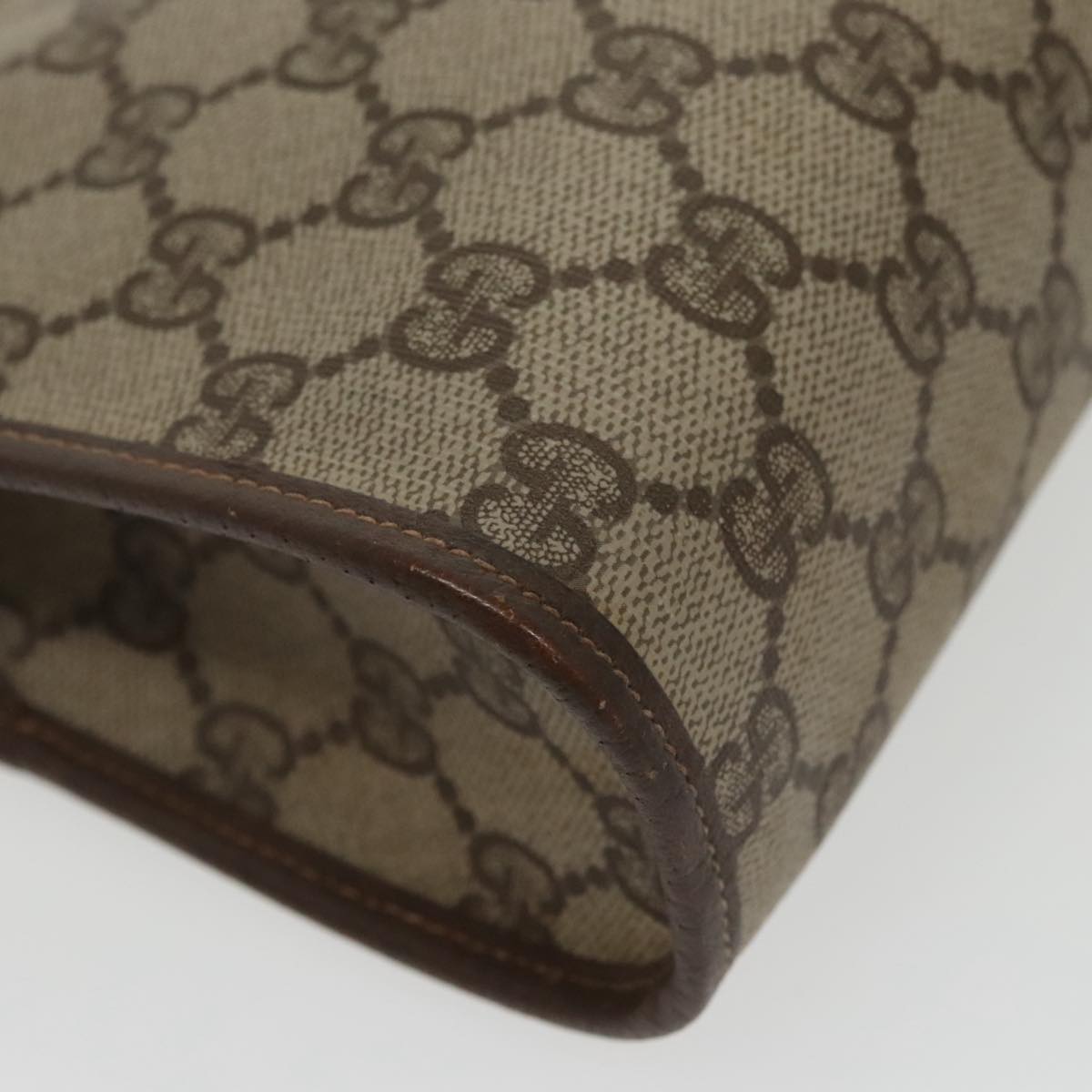 GUCCI GG Supreme Clutch Bag PVC Leather Beige 97 01 037 am7169