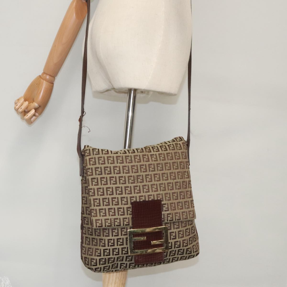 FENDI Zucchino Canvas Shoulder Bag Brown Gold am7306