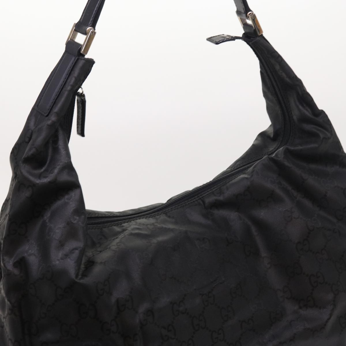 GUCCI GG Canvas Shoulder Bag Nylon Black ar10247