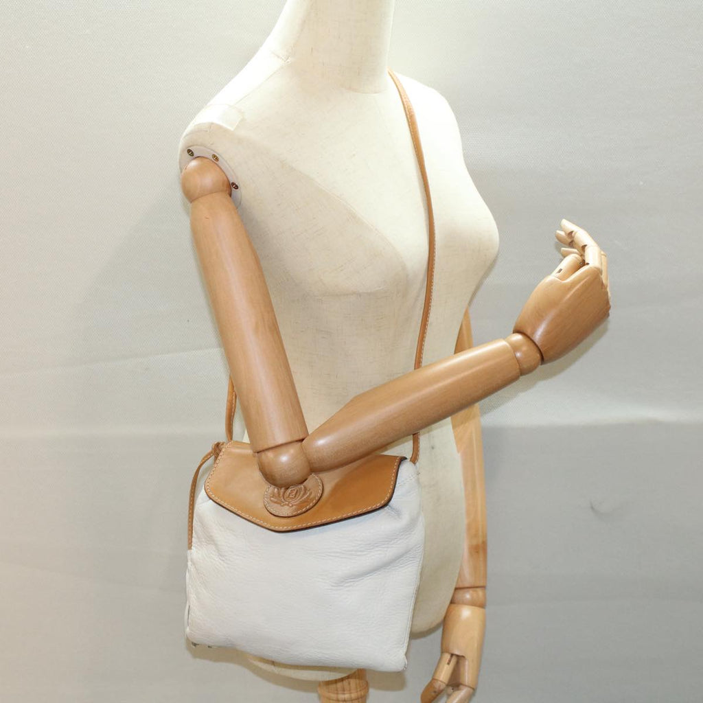 FENDI Shoulder Bag Leather White ar10303