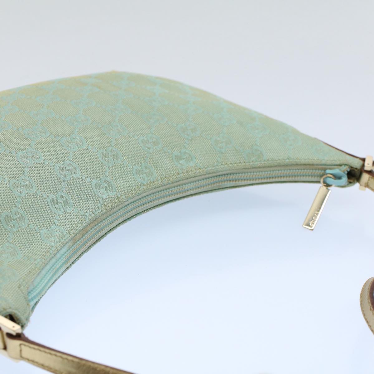 GUCCI GG Canvas Shoulder Bag Light Blue Gold ar10312