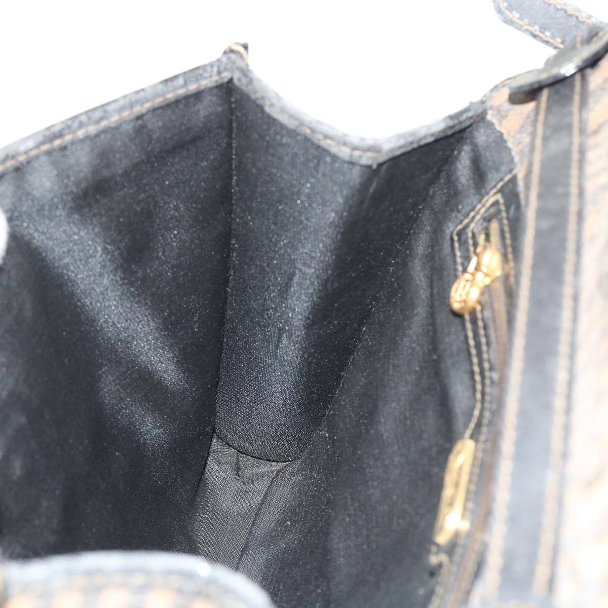 FENDI Pecan Canvas Shoulder Bag Brown ar10375B