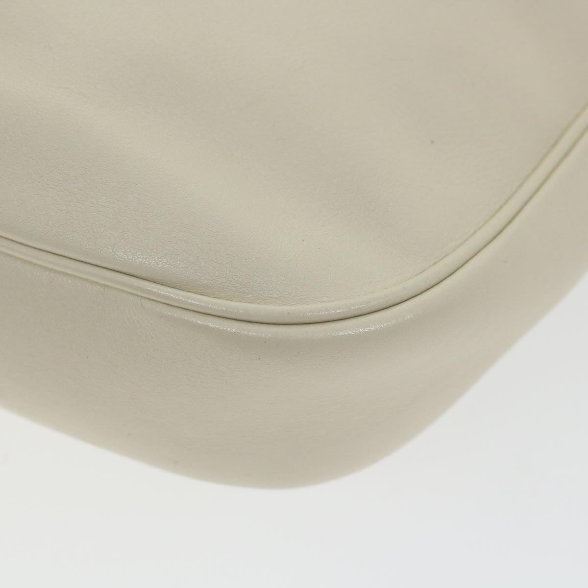 GUCCI Shoulder Bag Leather White 154395 ar10476