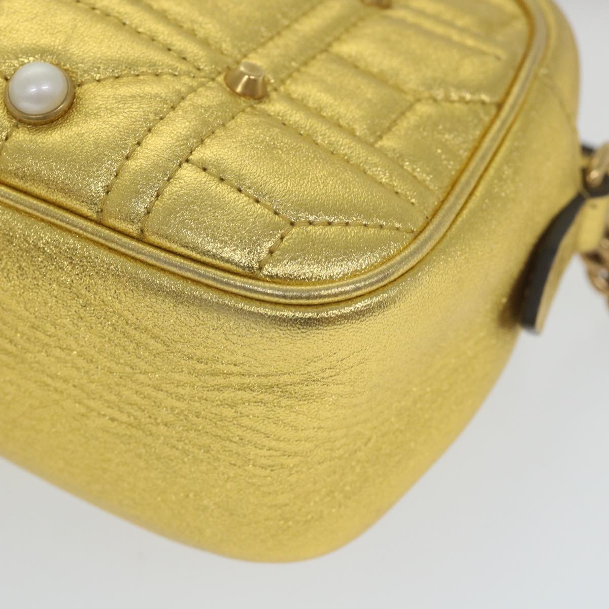 GUCCI GG Marmont Quilted Shoulder Bag Leather Gold Tone 447632 ar10683