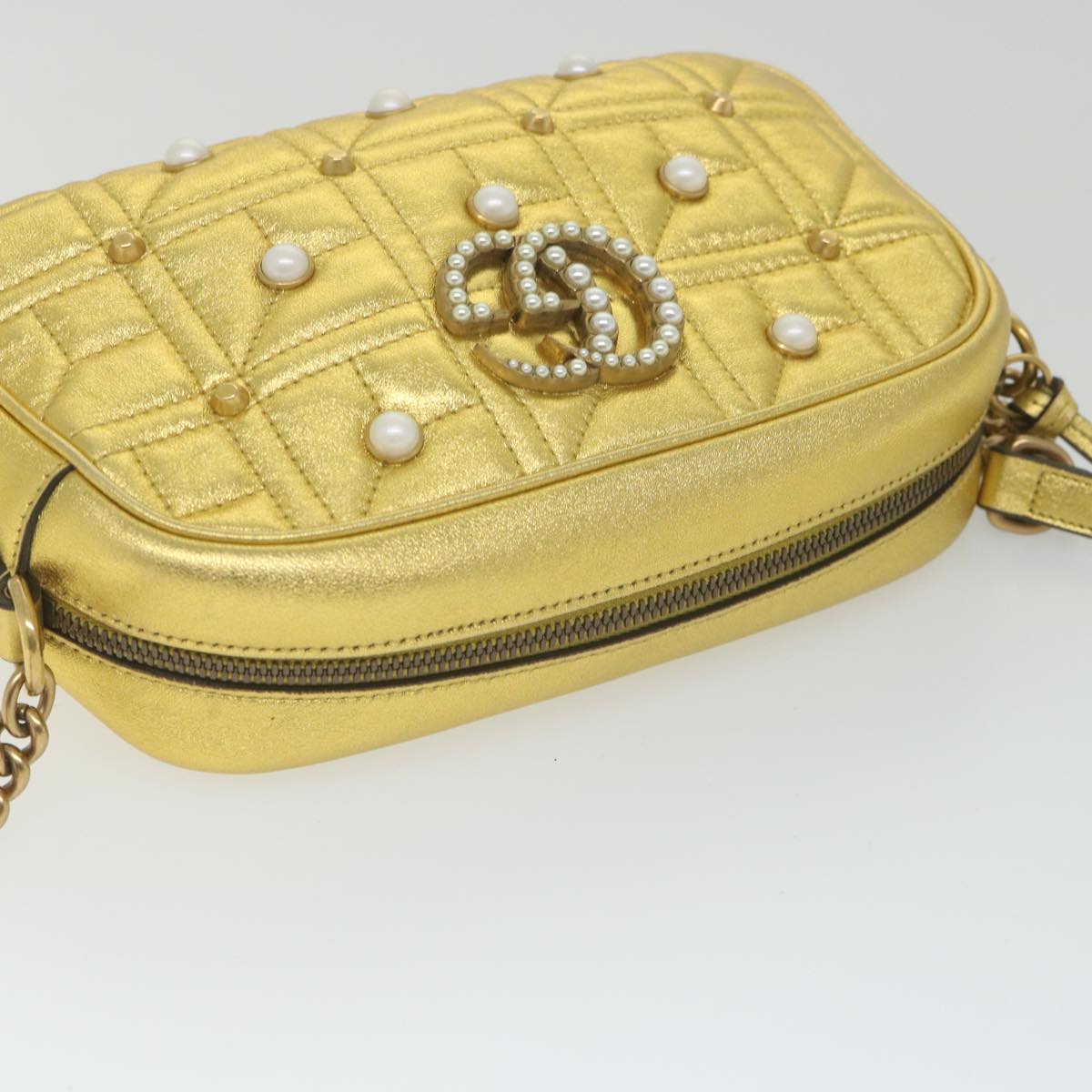 GUCCI GG Marmont Quilted Shoulder Bag Leather Gold Tone 447632 ar10683