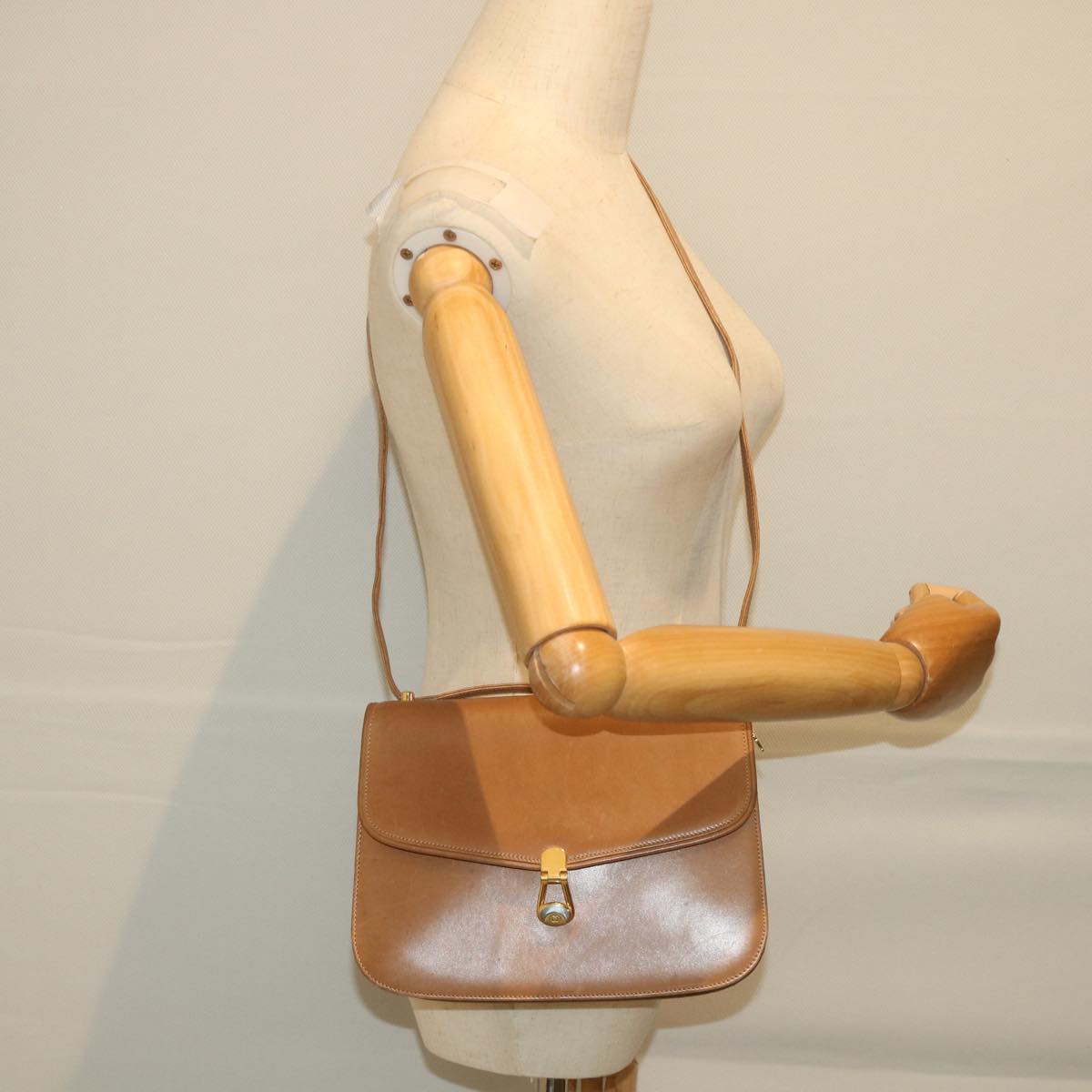 GUCCI Shoulder Bag Leather Brown ar10781