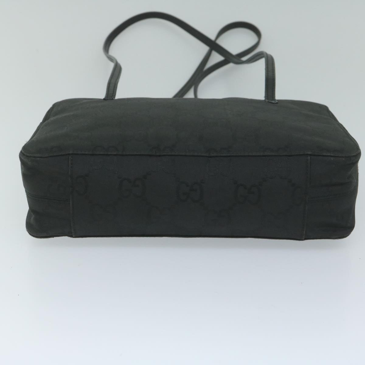GUCCI GG Canvas Shoulder Bag Black 001 2058 ar10869