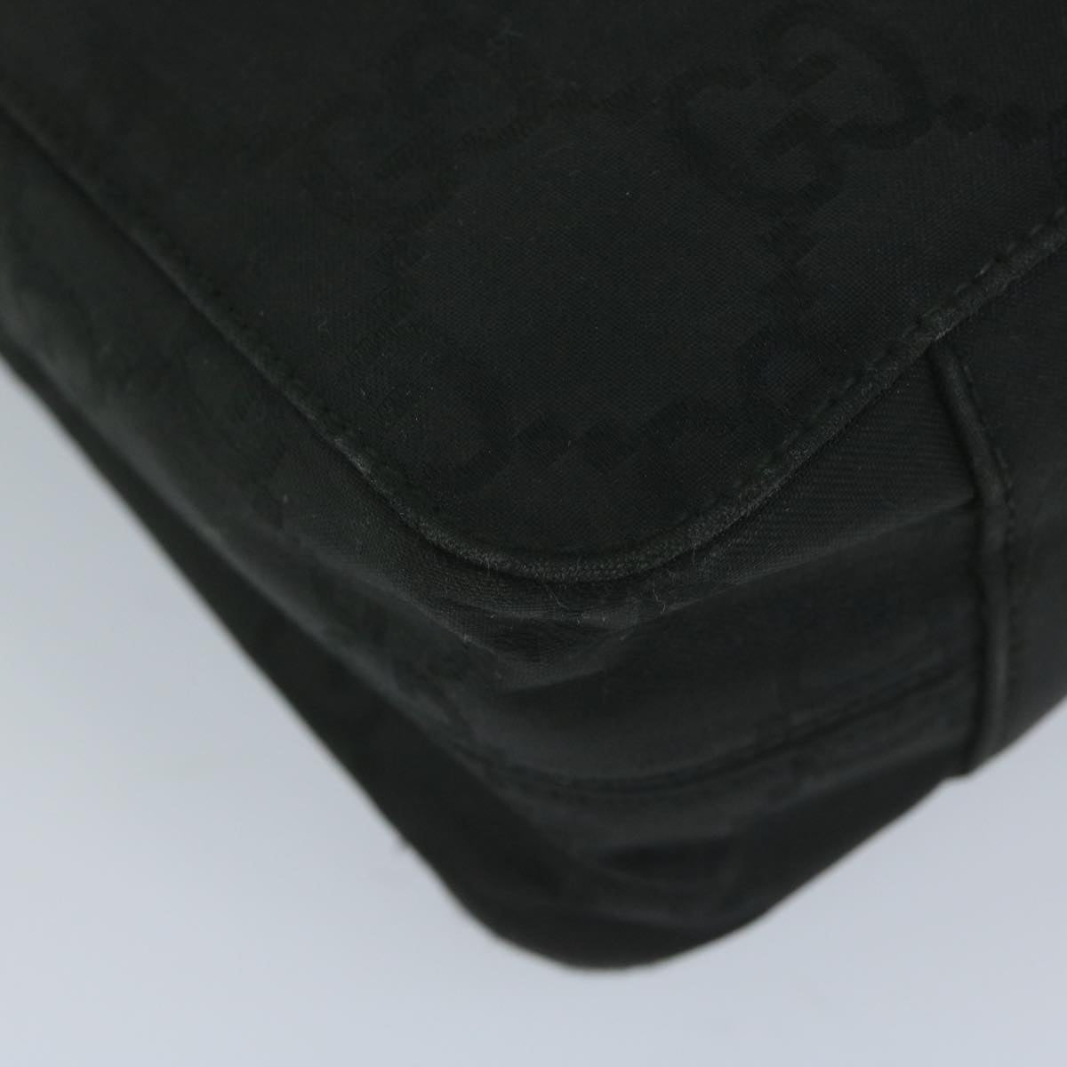 GUCCI GG Canvas Shoulder Bag Black 001 2058 ar10869