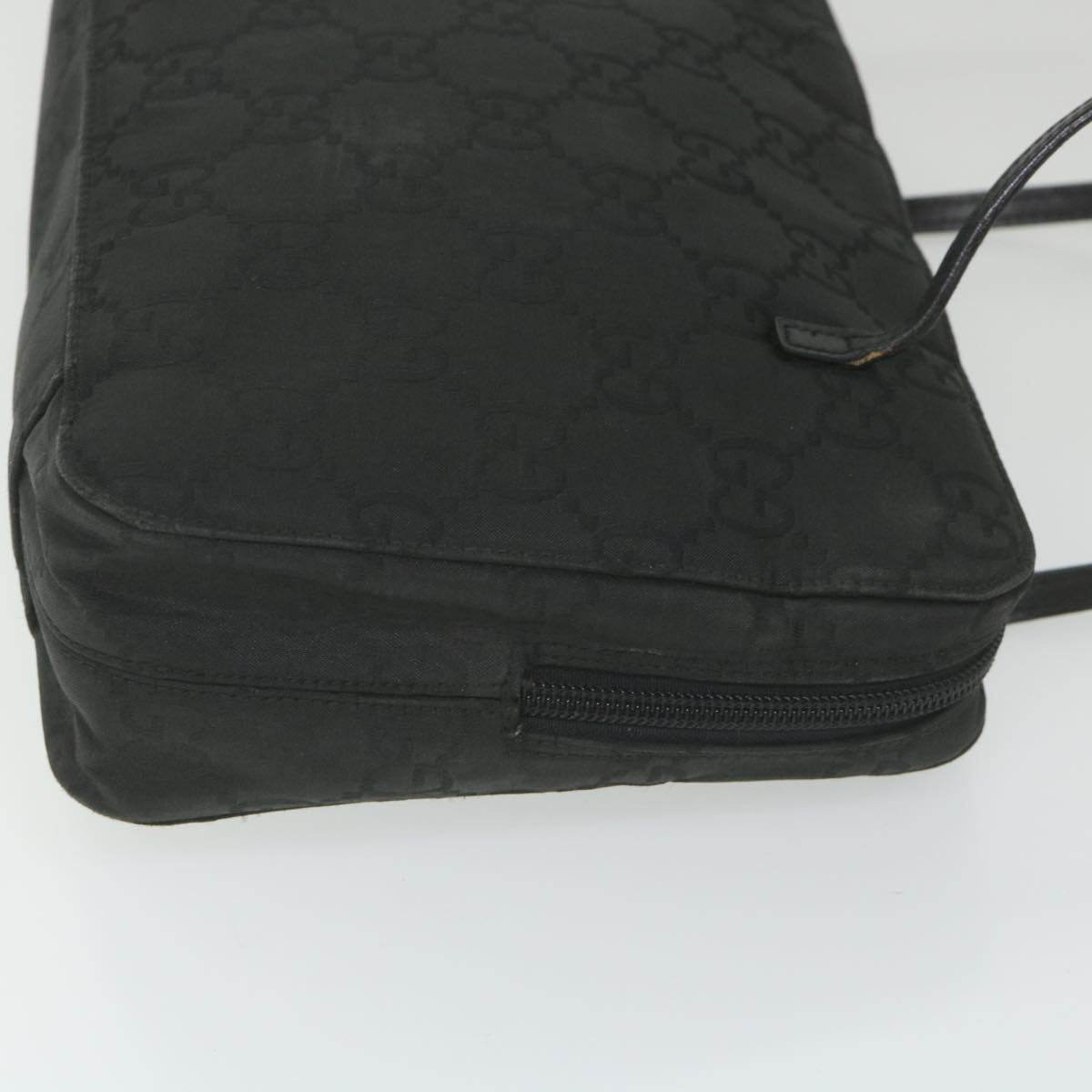 GUCCI GG Canvas Shoulder Bag Black 001 2058 ar10869