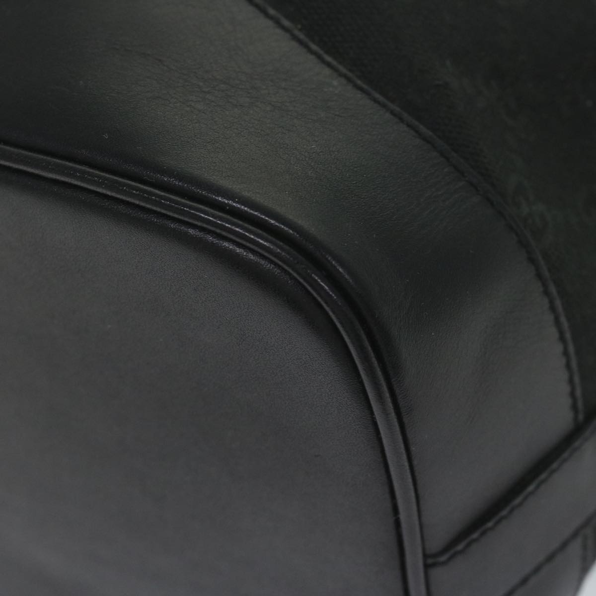 GUCCI GG Canvas Shoulder Bag Black 001 2854 1627 ar11015
