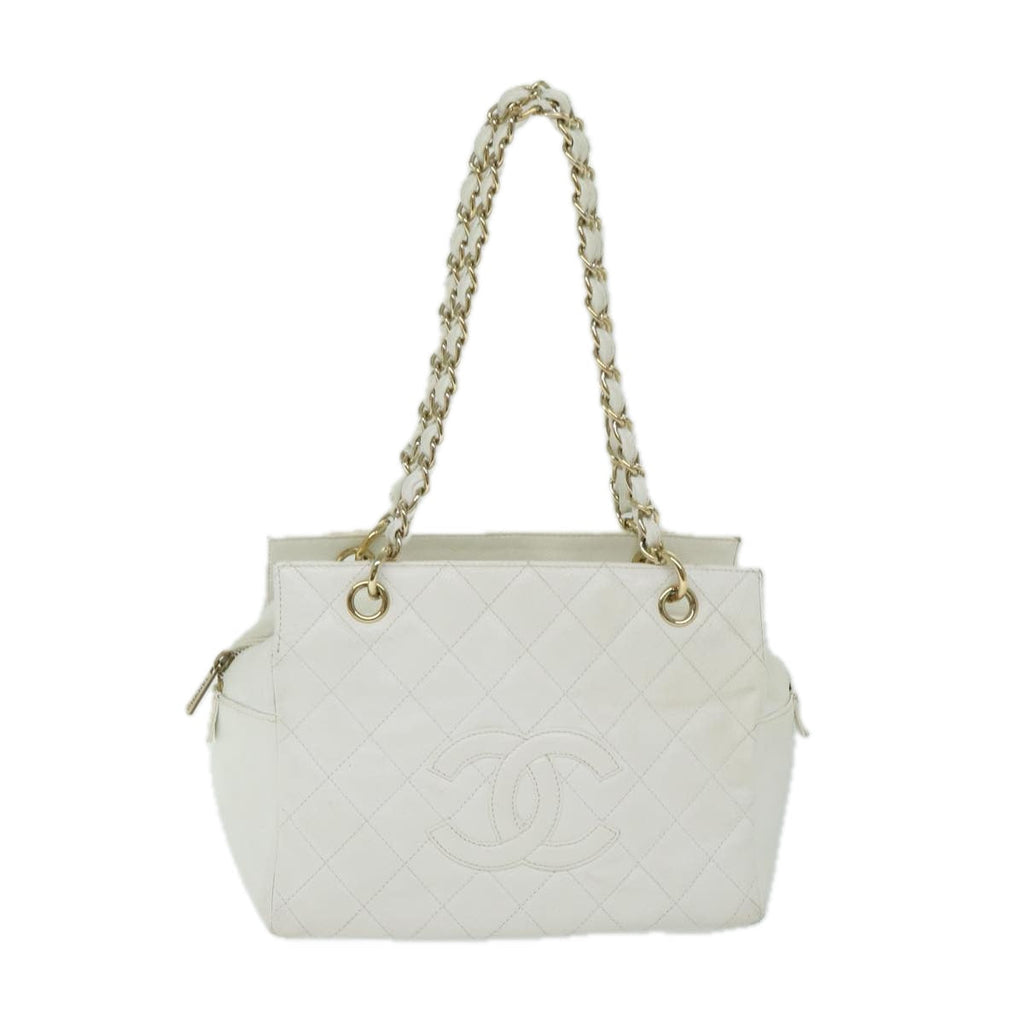 CHANEL Matelasse Chain Shoulder Bag Caviar Skin White CC ar11502