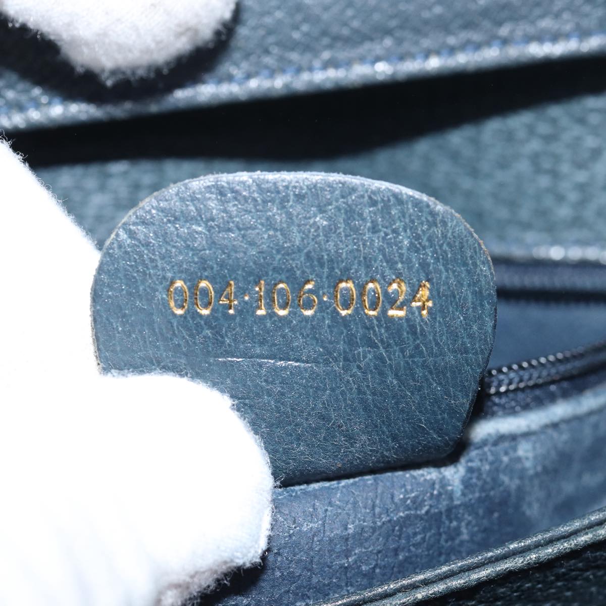 GUCCI GG Supreme Shoulder Bag PVC Leather Navy 004 106 0024 ar11976
