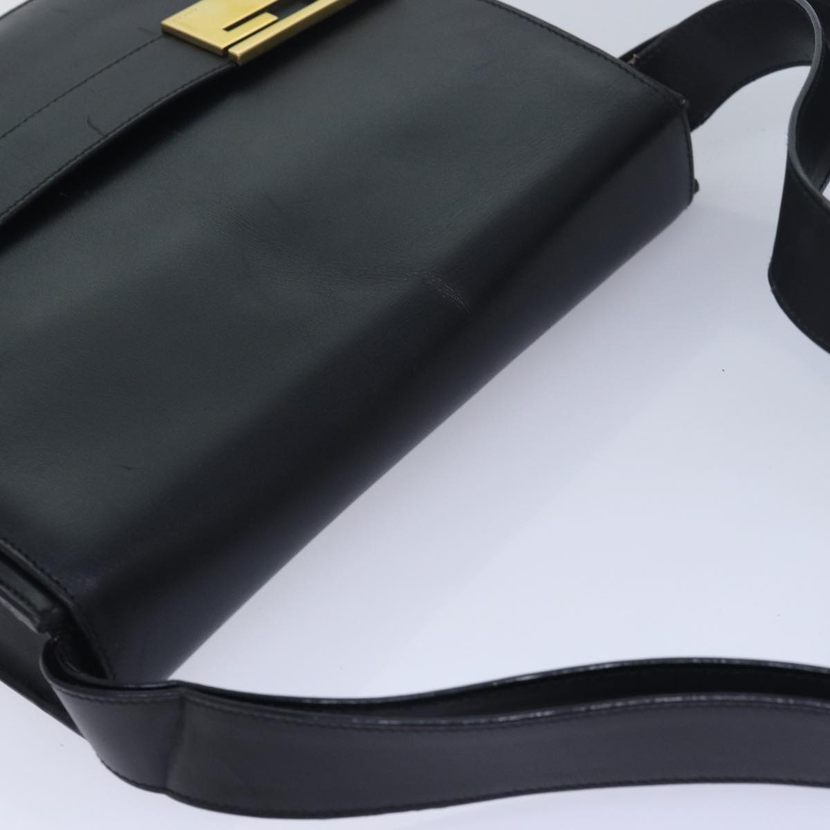 GUCCI Shoulder Bag Leather Black 001 1274 1912 ar12169