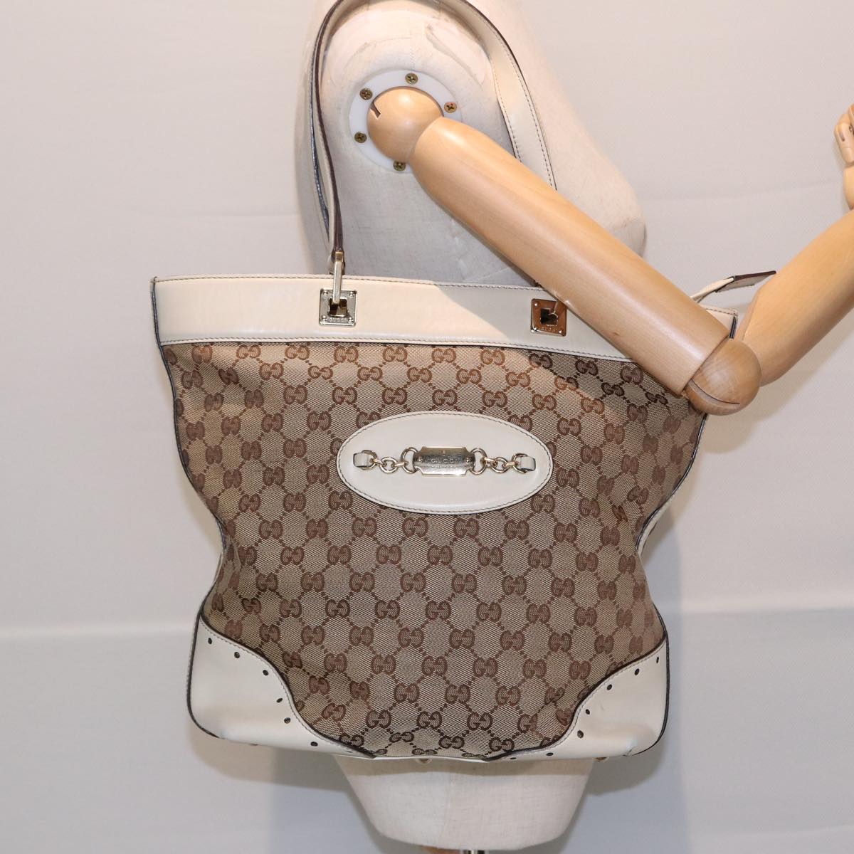 GUCCI GG Canvas Tote Bag Beige ar12215