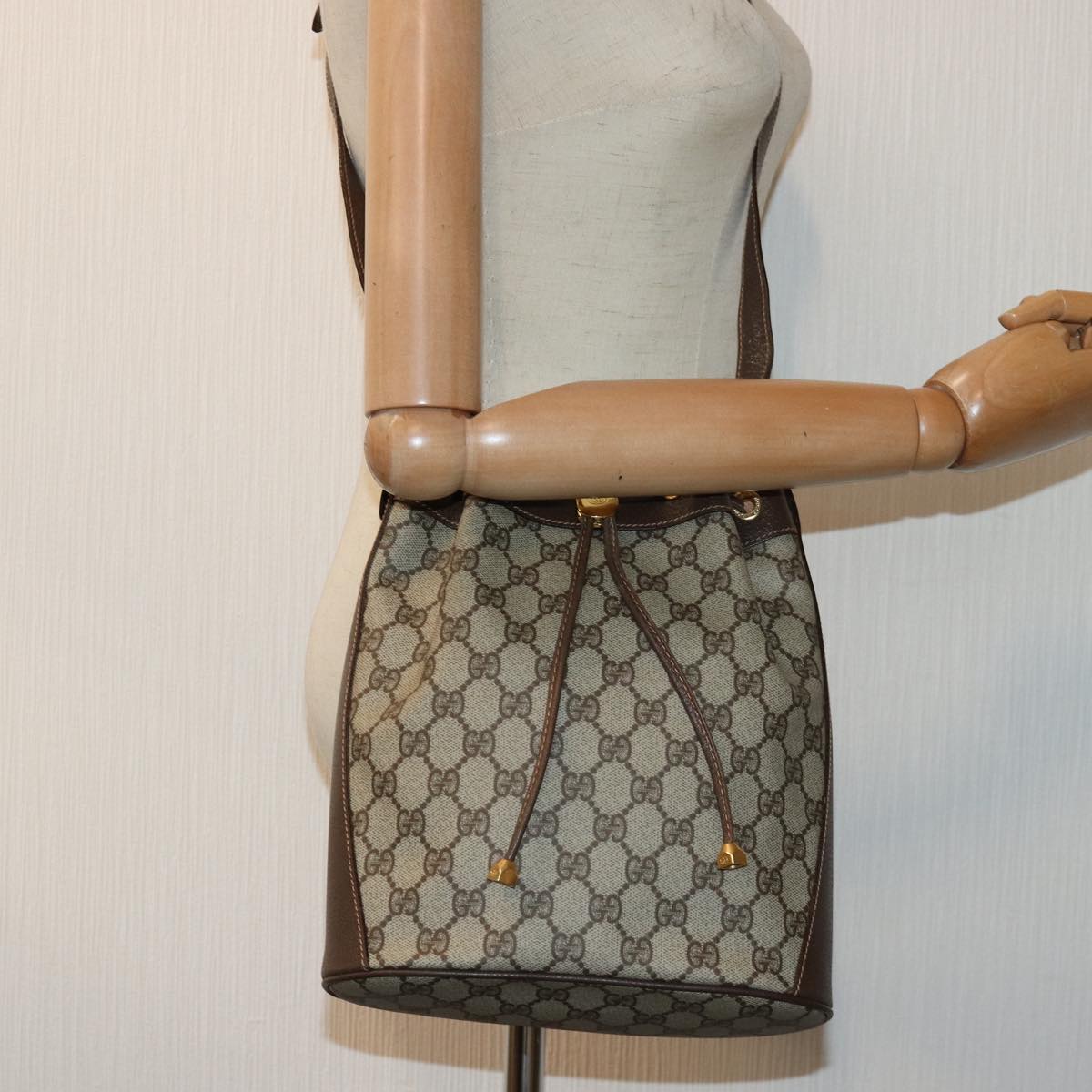GUCCI GG Supreme Web Sherry Line Shoulder Bag PVC Beige 164 02 034 ar12279
