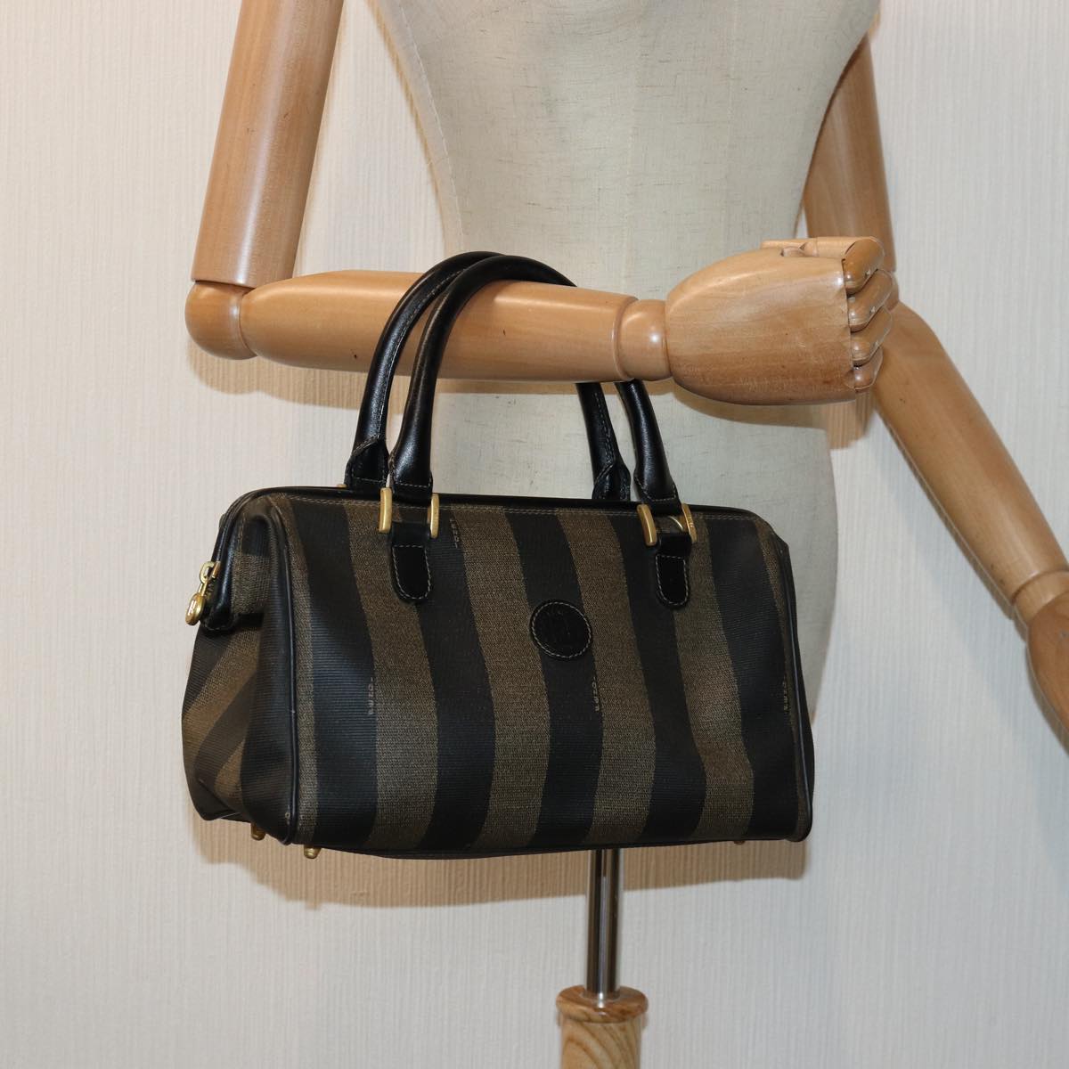 FENDI Pecan Canvas Hand Bag Brown Black ar12307