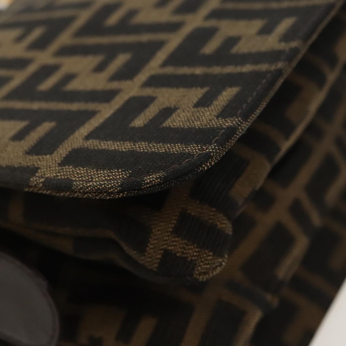 FENDI Zucca Canvas Hand Bag Brown Black gold ar12735