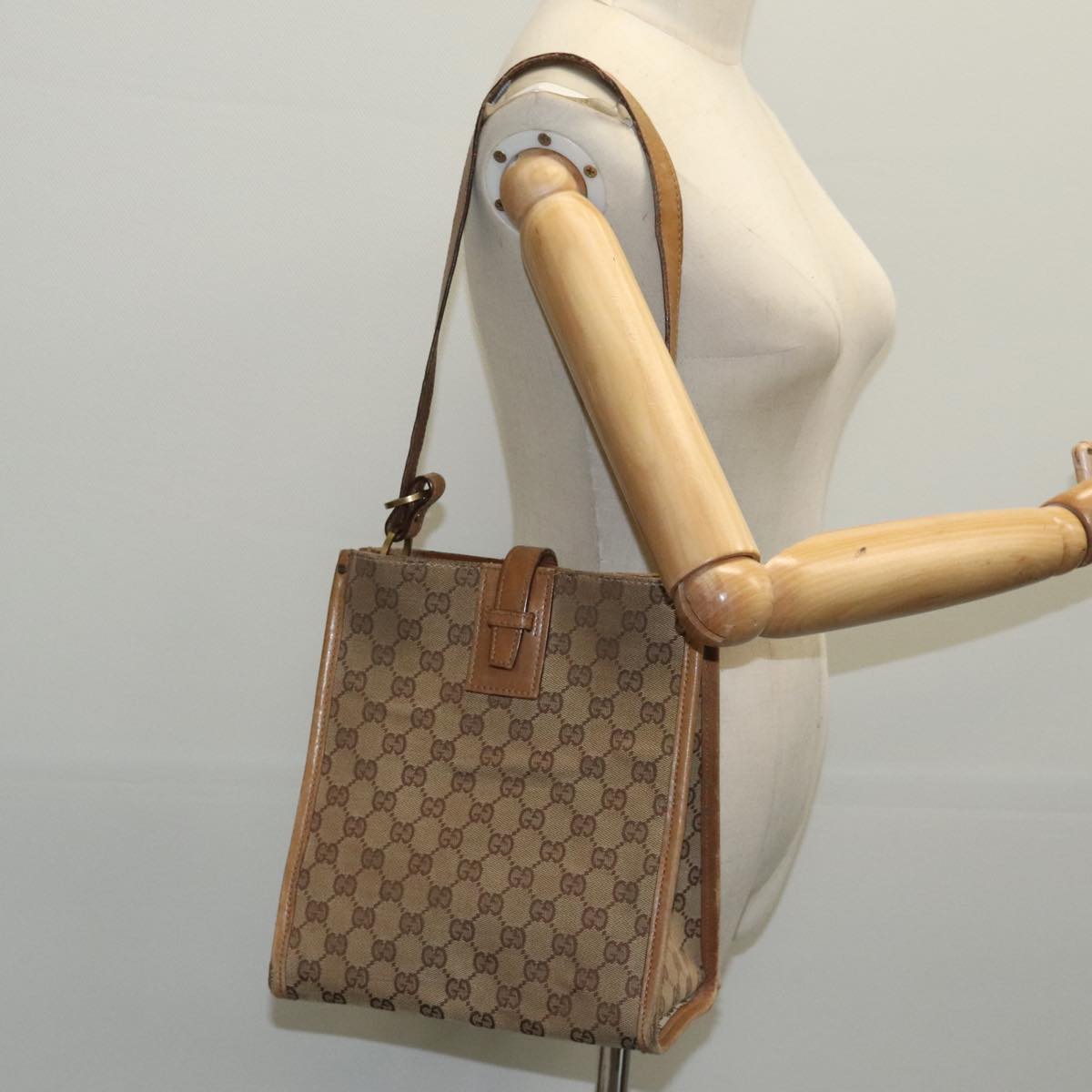 GUCCI GG Canvas Tote Bag Beige ar12769