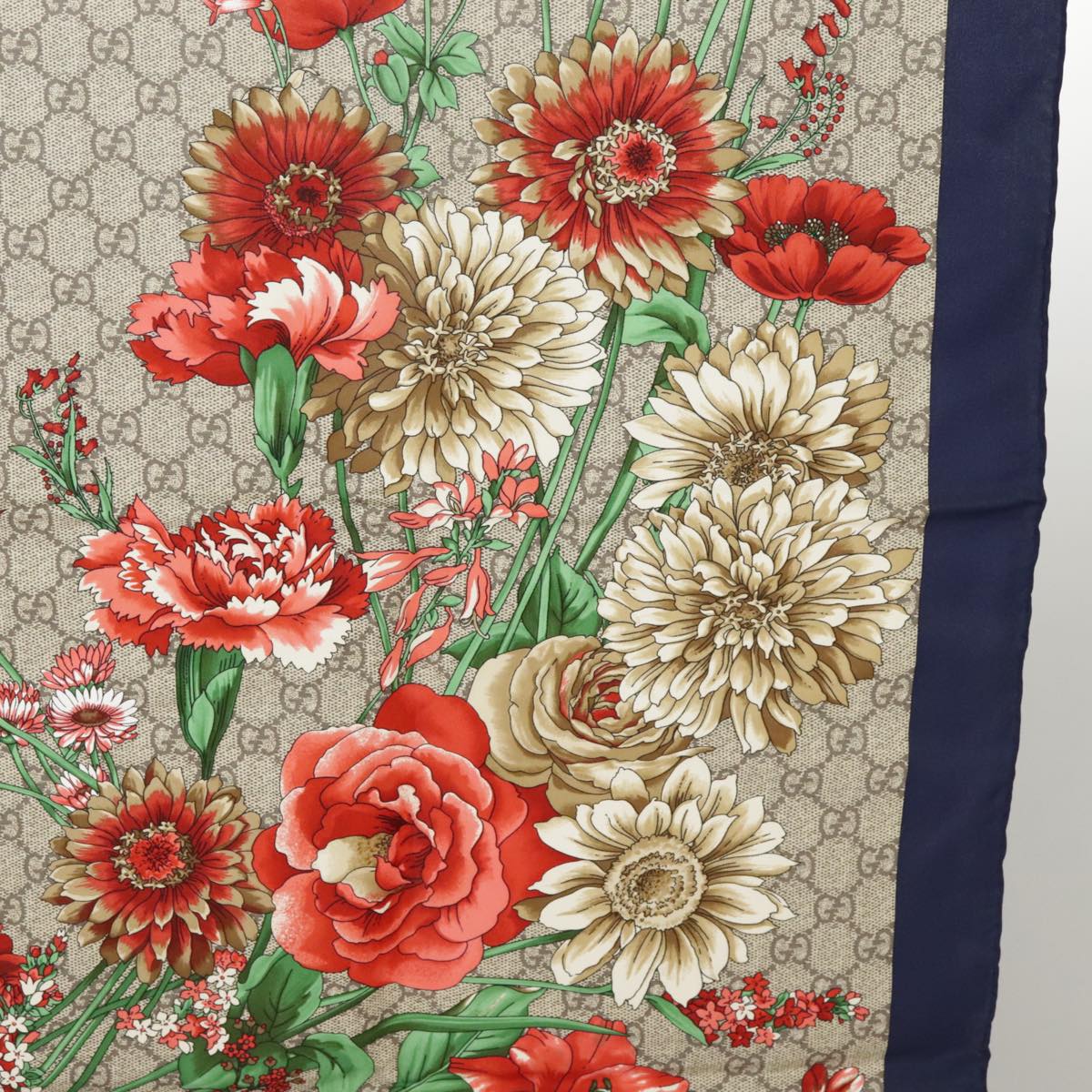 GUCCI Scarf Silk Beige Navy ar12889