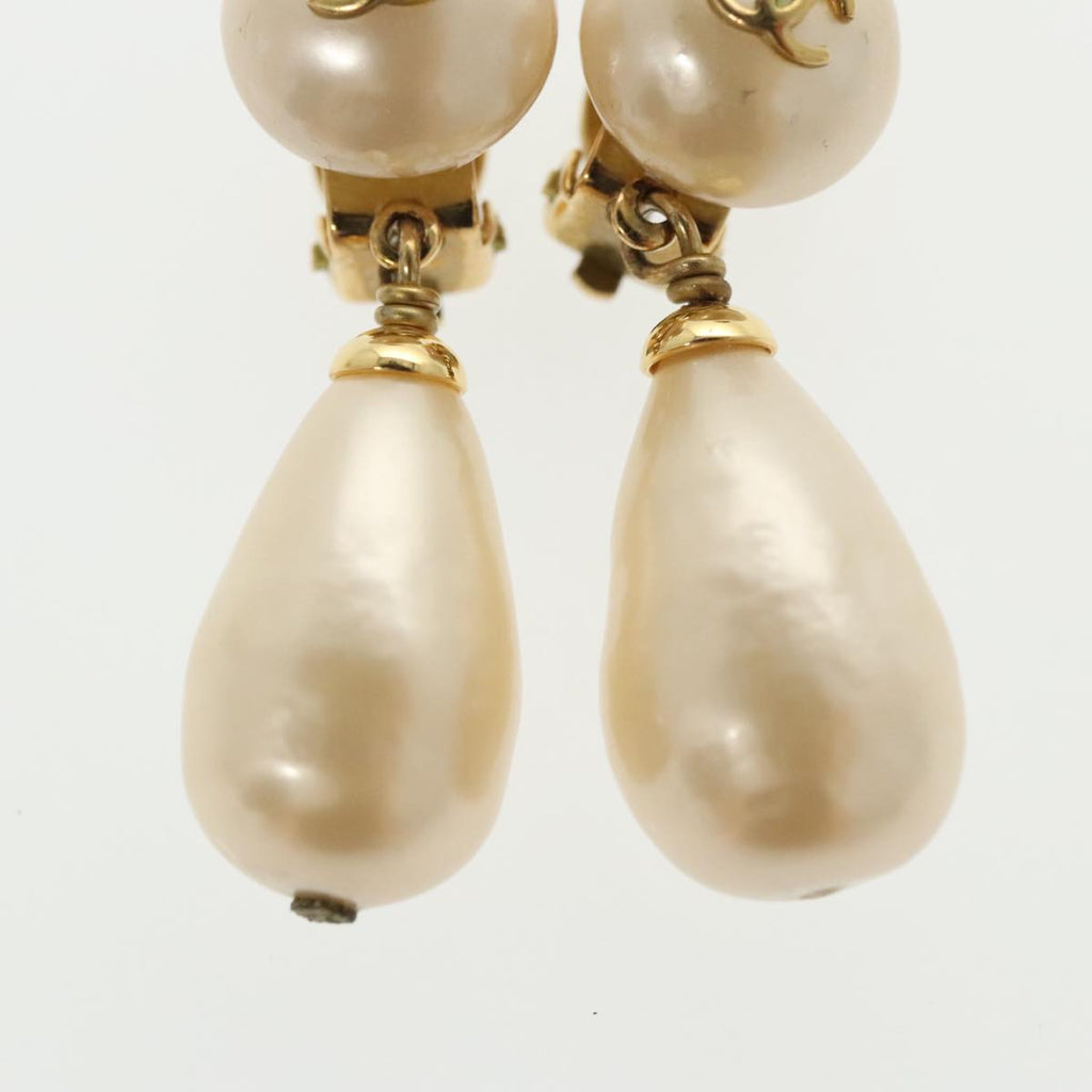 CHANEL Pearl Earring metal White CC ar12918