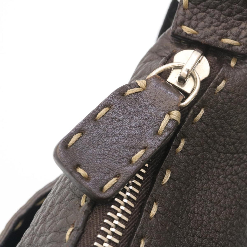 FENDI Shoulder Bag Leather Brown ar6319