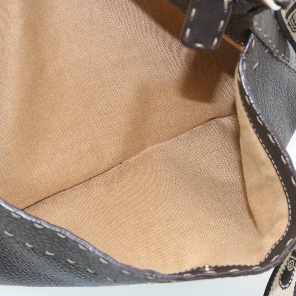 FENDI Shoulder Bag Leather Brown ar6319