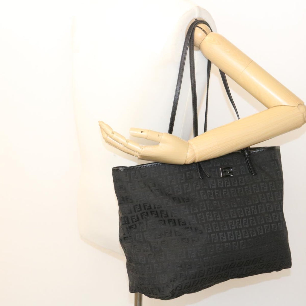 FENDI Zucchino Canvas Tote Bag Black ar6460