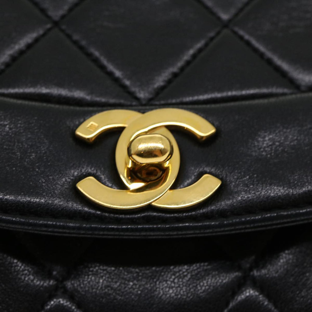 CHANEL Matelasse Diana Turn Lock Chain Shoulder Bag Lamb Skin Black ar7368A