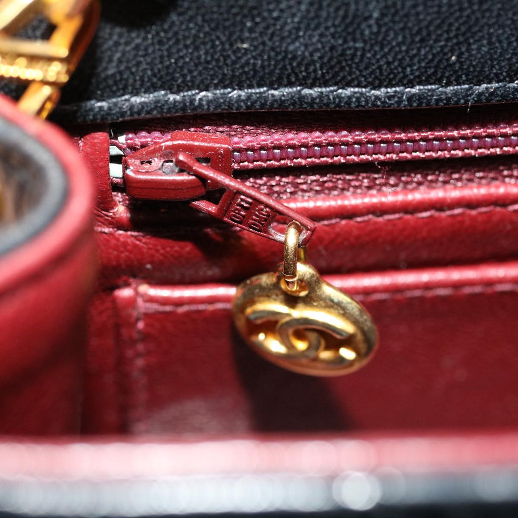 CHANEL Matelasse Diana Turn Lock Chain Shoulder Bag Lamb Skin Black ar7368A