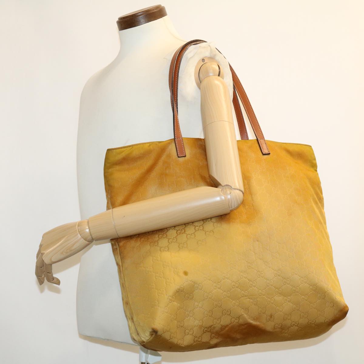 GUCCI GG Canvas Tote Bag Yellow 295252 ar9227