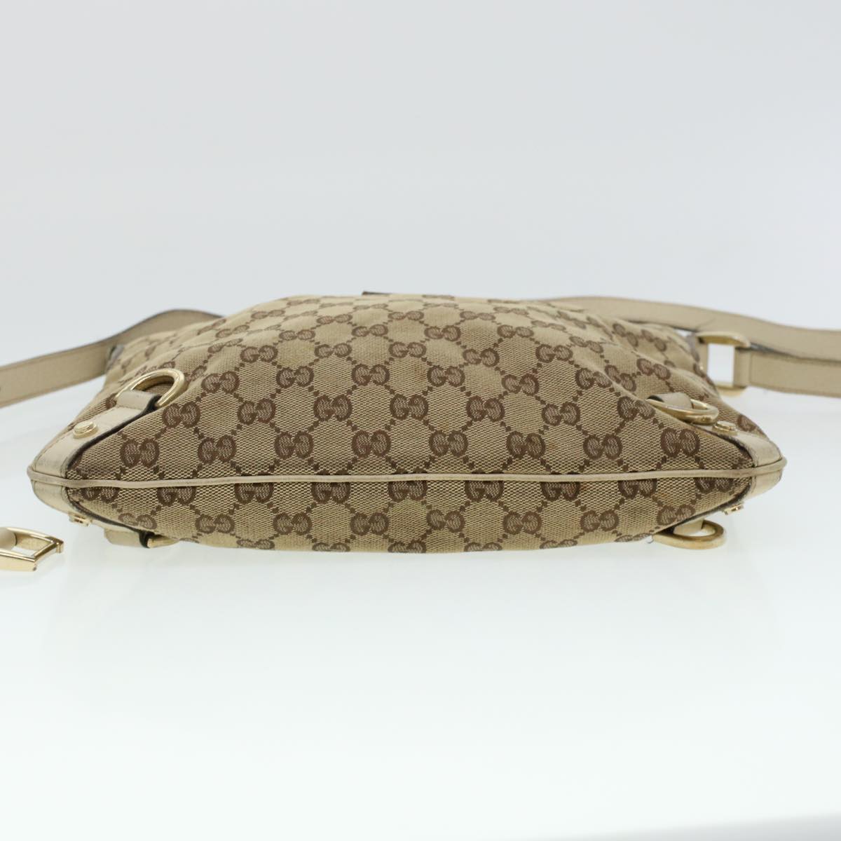 GUCCI GG Canvas Shoulder Bag Beige 131326 ar9404
