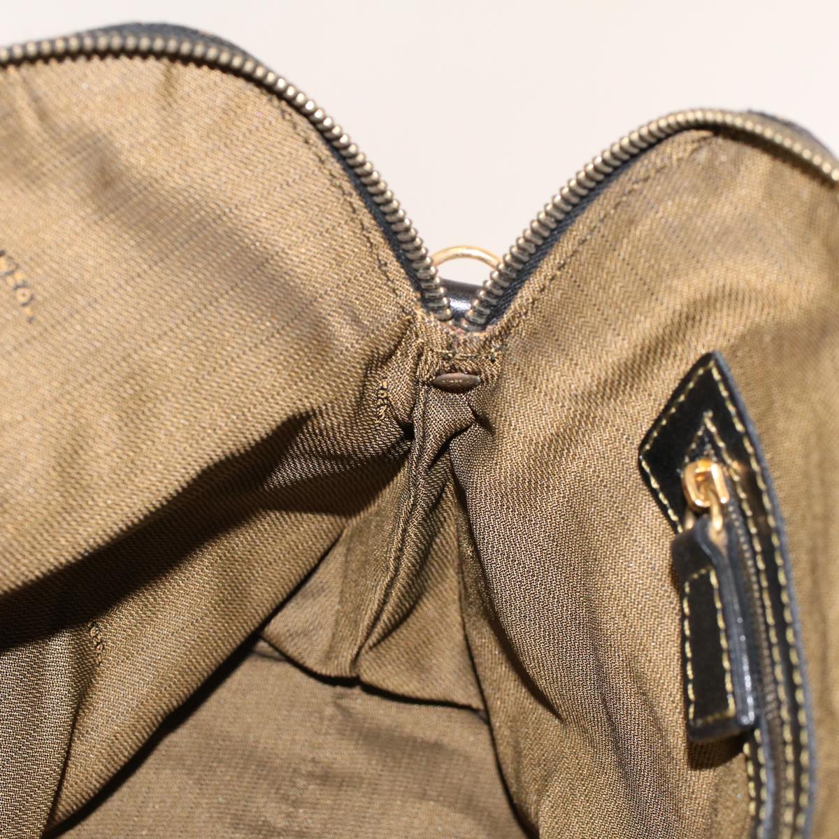 FENDI Zucca Canvas Hand Bag Nylon Brown Black ar9472