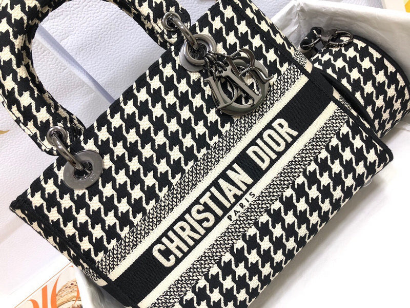 ELE - Dir Bags - 1639
