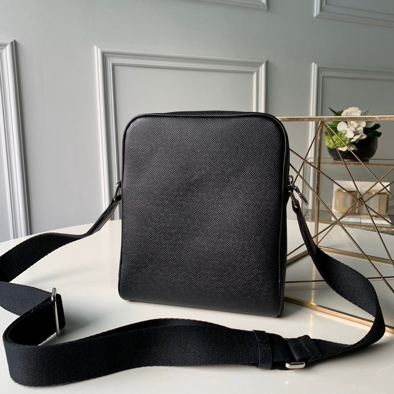 LOV2 Bags - Luxurious Bags  1554