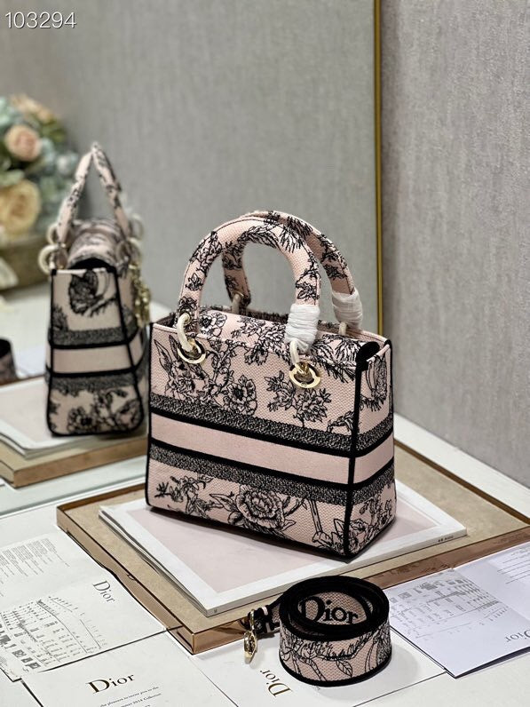 ELE - Dir Bags - 063
