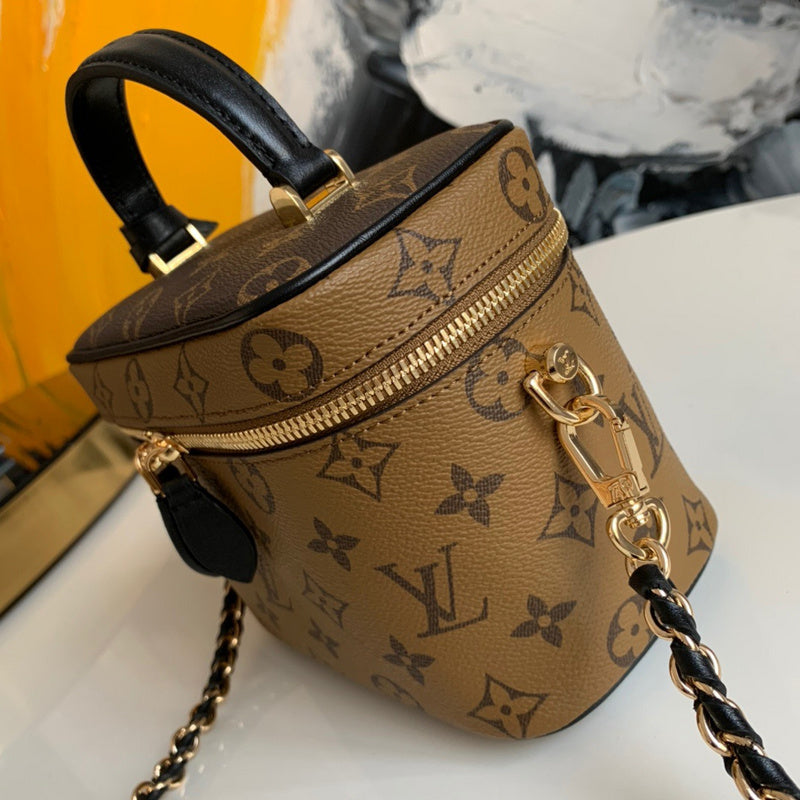 LOV2 Bags - Luxurious Bags  1952