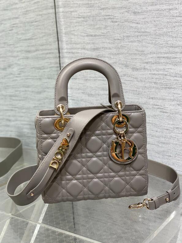 SAMCC - DOR Bags - 072