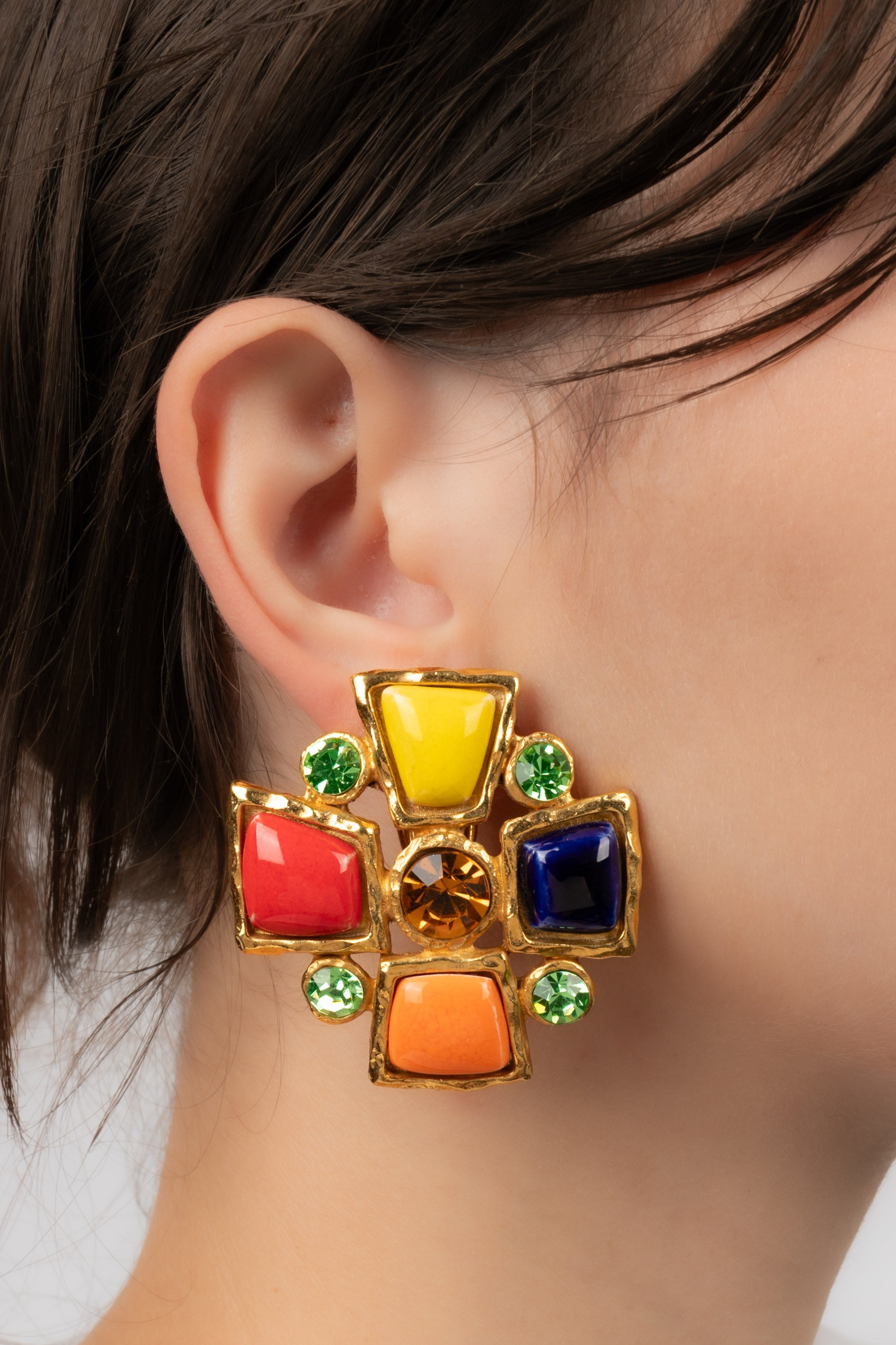 Boucles d'oreilles Christian Lacroix