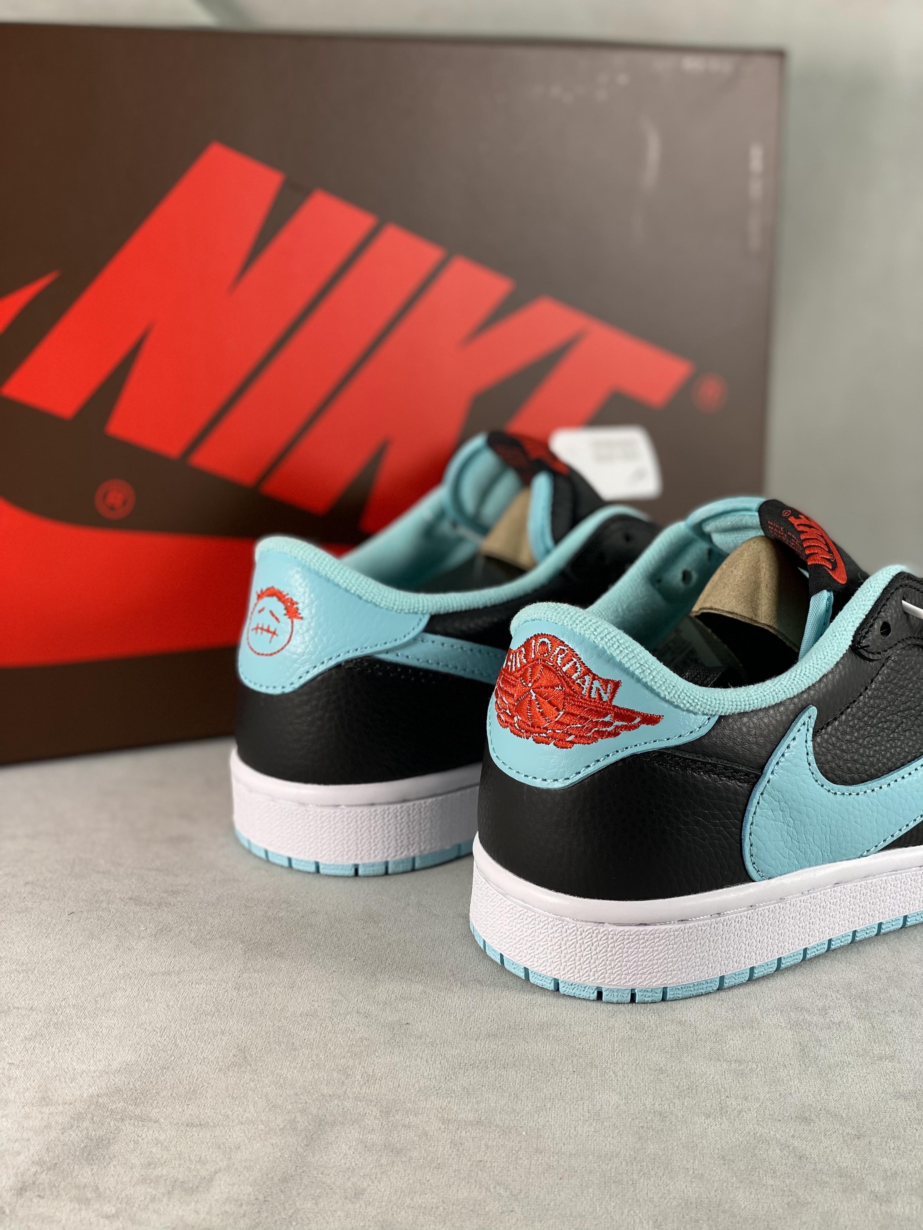 Designer Travis Scott x Air Jordan 1 Reverse Mocha DM7866 701