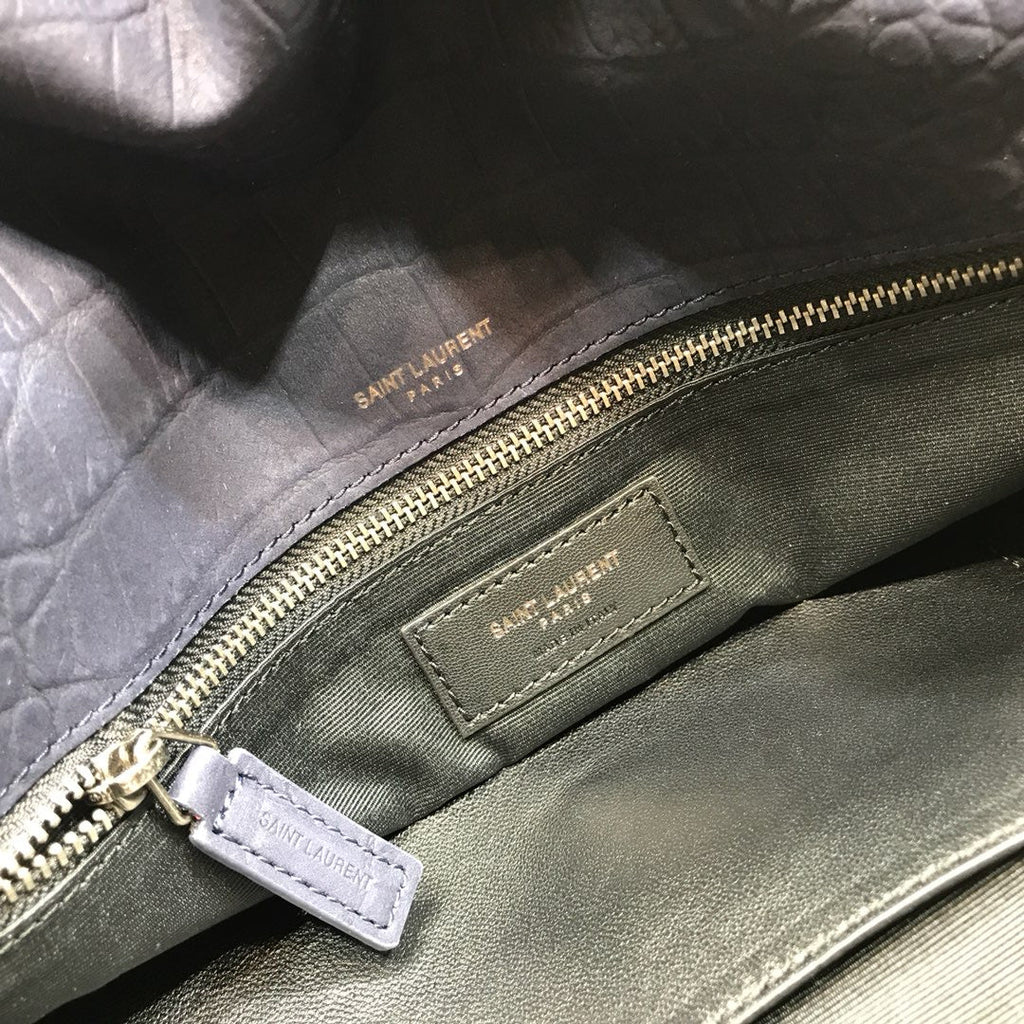 GLAMI Niki MeGLAMIum Chain Bag In-Embossed NavyÃ‚Â For Women 11in/28cm YSL