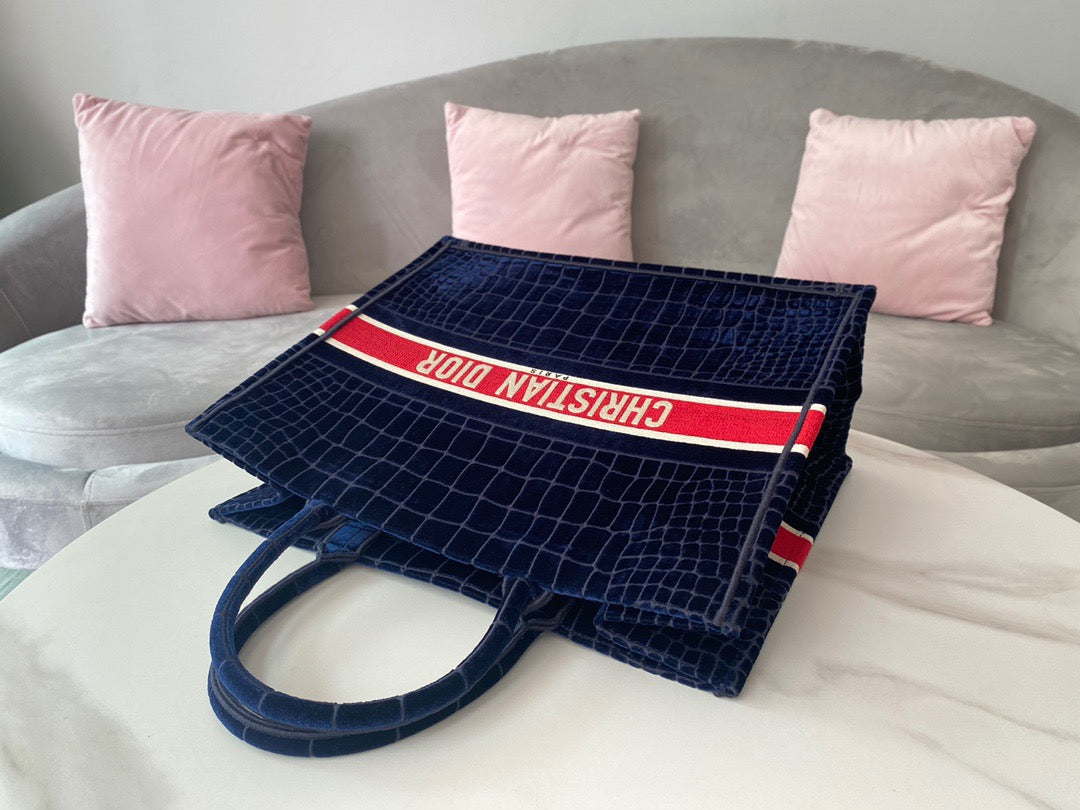 GLAMI Large Book Tote Red Blue, For Women, WomenÃ¢â‚¬â„¢s Handbags 16.5in/42cm CD